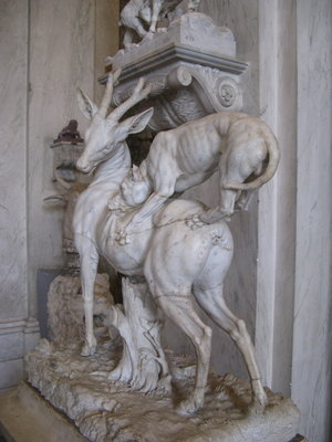 Statues_of_animals-Vatican_Museums nnnn cerva.jpg