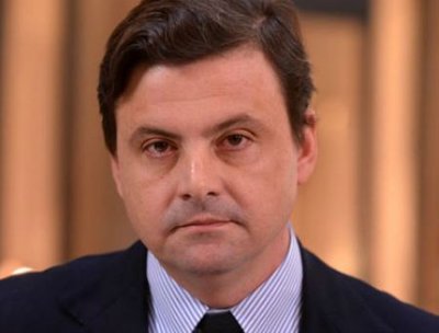 carlo-calenda-160509172530_medium.jpg