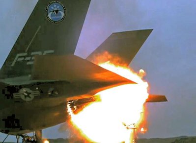 240916 f-35 incendio (1).jpg