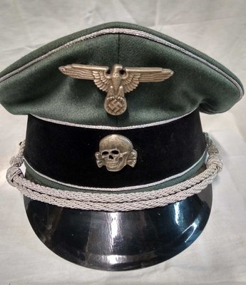 berretto nazista.jpg