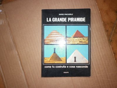 piramide.jpg